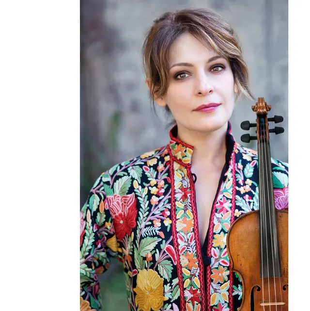 Friday Noon Concert featuring Irina Muresanu on Violin