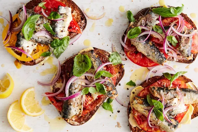 The Art of Tapas by Carole Nelson Brown
