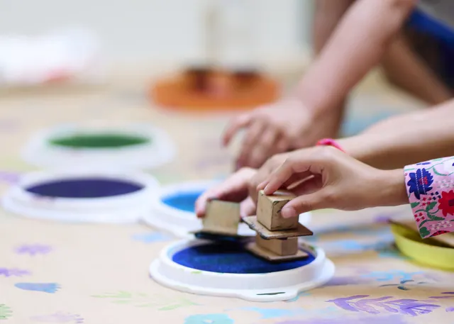 Art Kids Classes: Ages 5-6