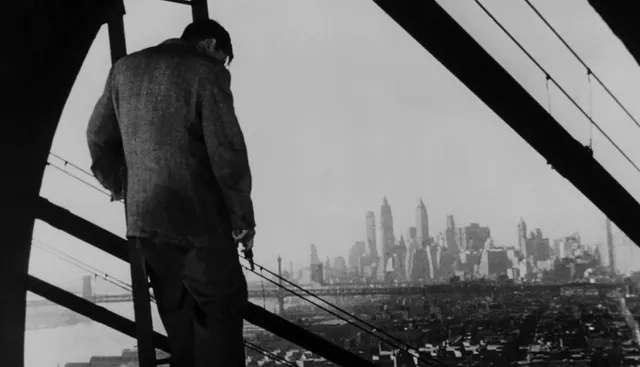 The Naked City (4K)