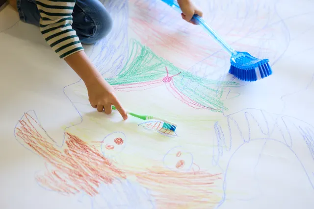 Family Drop-in: Unusual Drawing