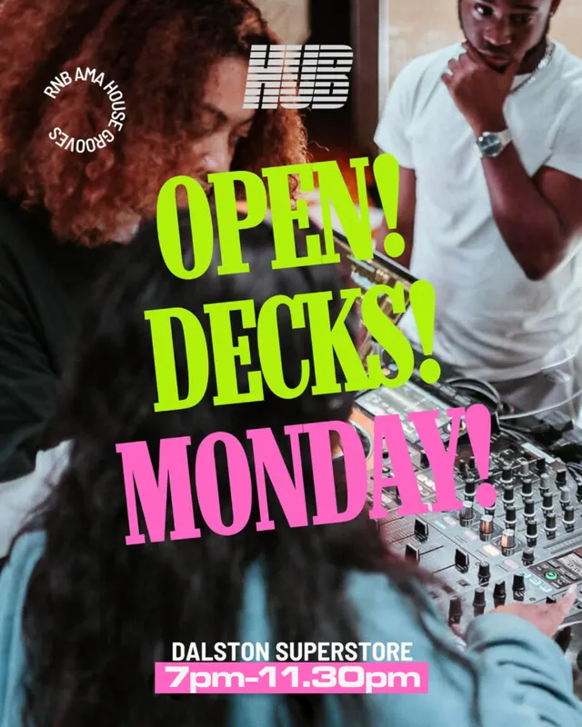 Hub 16 Open Decks