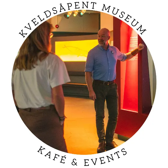 Free guided tour at night: highlights at the Arctic University Museum